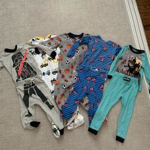 Boys pajamas bundle